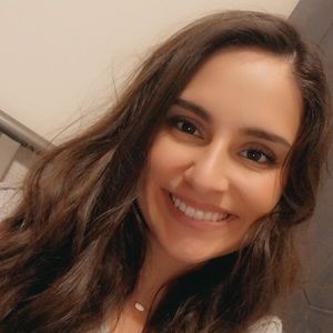 Meet your Posher, Michaela